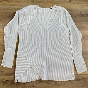 Women's Cabi V-Neck Sweater w/ Zip - XL